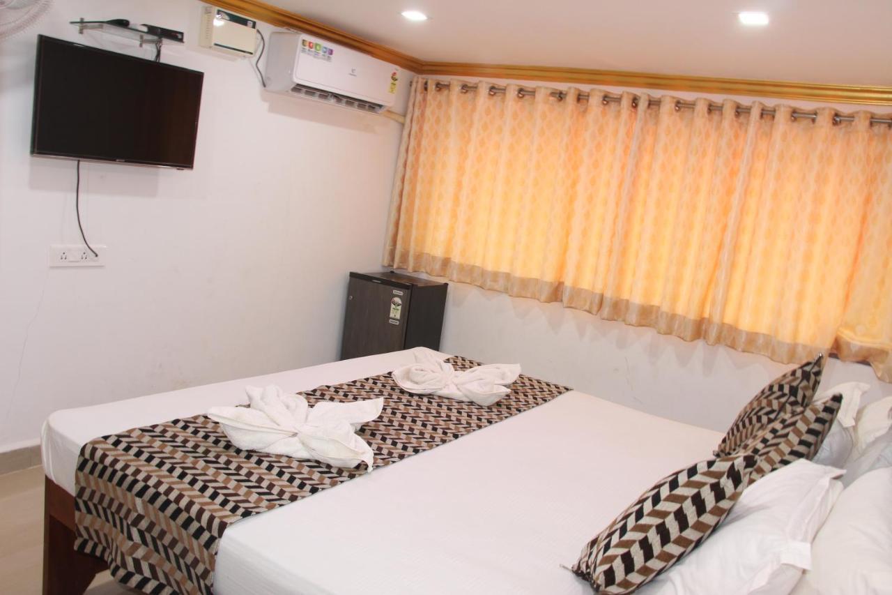 Hotel M R Manfred Calangute Εξωτερικό φωτογραφία