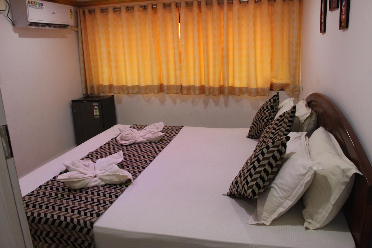 Hotel M R Manfred Calangute Εξωτερικό φωτογραφία